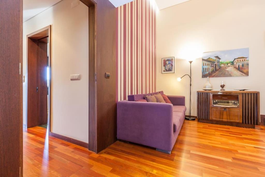 Apartment Sweet - 4 *