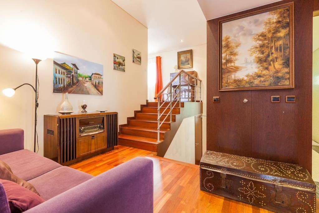 Apartment Sweet - 4 *